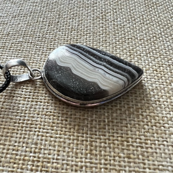 New Zebra Calcite Silver Overlay Pendant Necklace - Picture 3 of 4